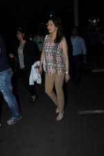 Madhuri Dixit snapped at Airport on 29th Nov 2015